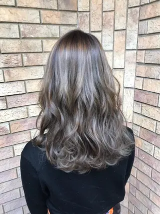 ミディアム カラー パーマ ヘアアレンジ シェアサロン　salowin所属・✨ブリーチなし透明感 カラー🥇ユースケのヘアスタイル