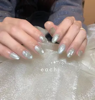 ネイル each Hibikiのネイルデザイン