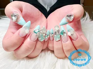 ネイル CROWN プライベートサロンのネイルデザイン