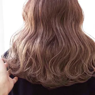 ミディアム カラー suvvy hairsalonのヘアスタイル
