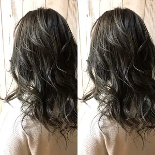 セミロング カラー ヘアサロンオスカー 岸和田蛸地蔵店のヘアスタイル
