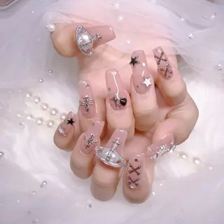 ネイル 長さだし専門Minami所属・MN Nail salonのネイルデザイン