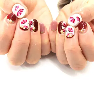 ネイル Minami 🍓のネイルデザイン