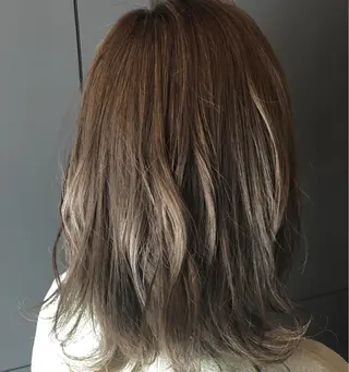 ミディアム 松本 剛成のヘアスタイル