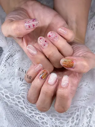 ネイル 💕🐰うさみみ🐰 💕猫と触れ合い✨のネイルデザイン