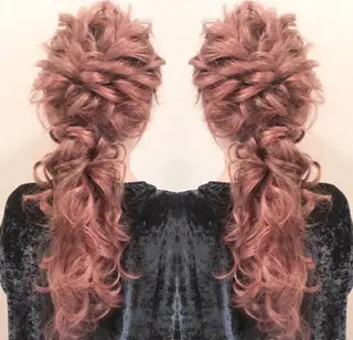 ロング ヘアアレンジ 田井中 悠紀のヘアスタイル