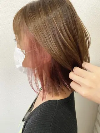 ミディアム 山本 茉希のヘアスタイル