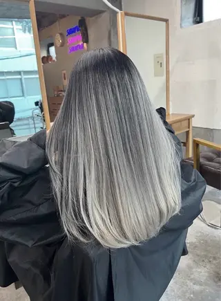 ロング カラー ROBIN所属・指名数No.1 /NAOYAのヘアスタイル