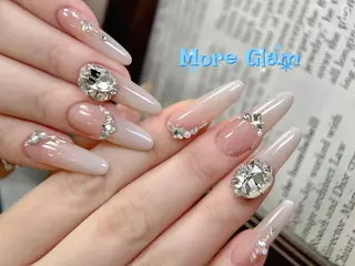 ネイル MoreGlam Nailsのネイルデザイン