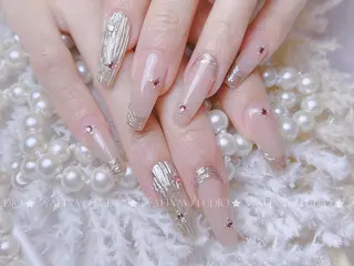 ネイル 玲央 YOYOのネイルデザイン