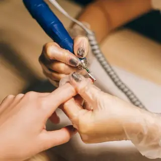 ネイル みんなのネイルサロン IRiS所属・一人ひとりに寄り添う 施術🌈IRiS🪽のネイルデザイン