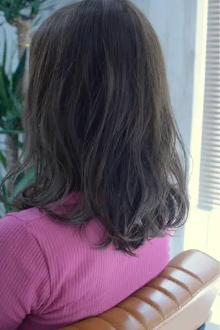 ミディアム 小野 修平のヘアスタイル