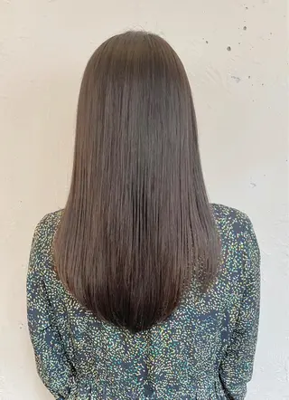 ロング TIECHEL所属・韓国ナチュラル・ ベージュ/落合夏希のヘアスタイル