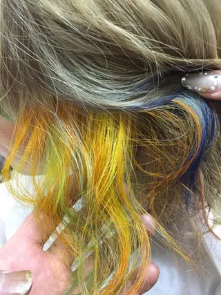 ミディアム セミロング カラー 溝口 和弘のヘアスタイル