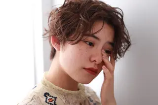 ショート カラー パーマ 山下 直人のヘアスタイル