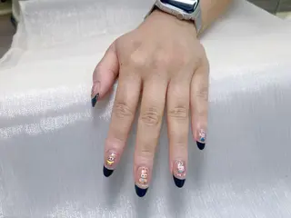 ネイル スカルプ長さ出し専門店　MIMI nailsalon 上野店所属・RIN Amiのネイルデザイン