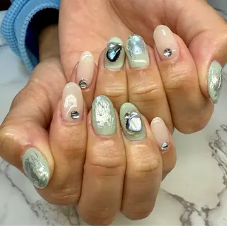 ネイル M.N_ nailのネイルデザイン