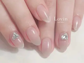 ネイル Lovinなんばスカイオ店所属・Shikata Asukaのネイルデザイン