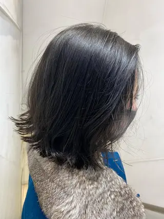 ミディアム カラー ✨くびれスタイル✨️ 戸嶋穂乃香のヘアスタイル