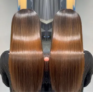 セミロング Wisteria所属・美髪特化✨ 伊織✨縮毛矯正✨のヘアスタイル