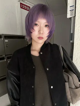 カラー sliver ・siki /YUIのヘアスタイル