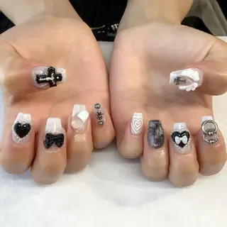 ネイル 💎🐰 saki. m 🐰💎のネイルデザイン