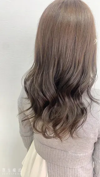 セミロング カラー リルフェアリー 磐田店のヘアスタイル