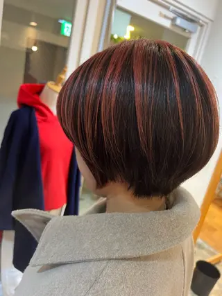 カラー 本田 静莉奈のヘアスタイル
