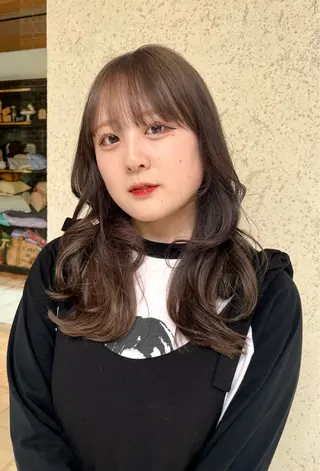 ロング 平間 稔希のヘアスタイル