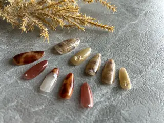 ネイル Lilvera所属・中村 春菜のネイルデザイン