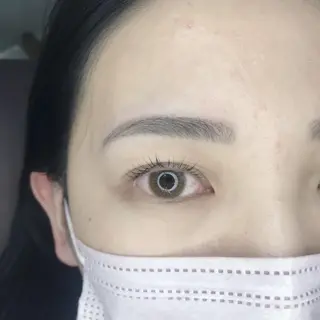 マツエク・マツパ アイブロウ lolo&minty名護店所属・イシワタ サヤカの眉毛・アイブロウイメージ