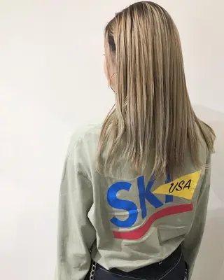 ロング カラー レイヤー/顔周り /AKARIのヘアスタイル