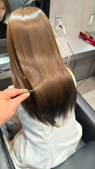 ロング BUCKS所属・坂谷 BUCKS/縮毛矯正のヘアスタイル