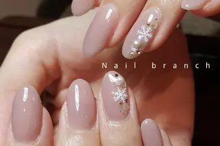 ミディアム カラー パーマ ヘアアレンジ キッズ マツエク・マツパ ネイル アイブロウ Nail branchのネイルデザイン