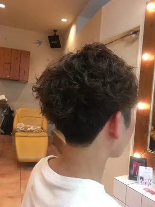 パーマ メンズ 奥谷 美代子のヘアスタイル