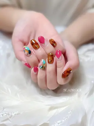 ネイル 鈴木 奈穂子のネイルデザイン