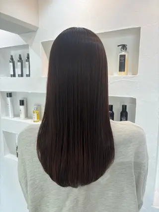 ロング 顔周りのデザイン特化 井手麻梨栄のヘアスタイル