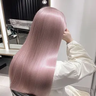 カラー corazon ブリーチのヘアスタイル