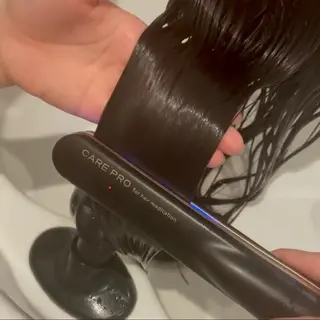 ミディアム カラー SHEARA BY CARE所属・. AYUKAのヘアスタイル