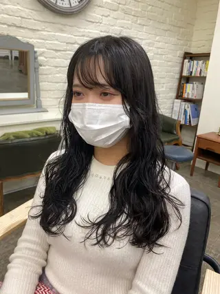 ロング パーマ ウルフ/レイヤー /パーマ　ナユタのヘアスタイル