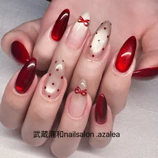 ネイル R inのネイルデザイン