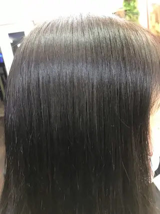 セミロング パーマ 桧山 真のヘアスタイル
