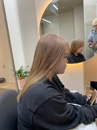 セミロング 「似合わせ/髪質改善 《ワタル》」のヘアスタイル