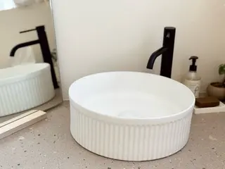 beauty salon Fee所属・毛穴開き黒ずみ ニキビ特化サロン◎のエステ・リラクイメージ