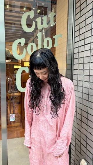 ロング パーマ SASAnagano 堀内未梨のヘアスタイル