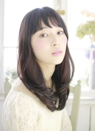 カラー 徳浜 睦希のヘアスタイル