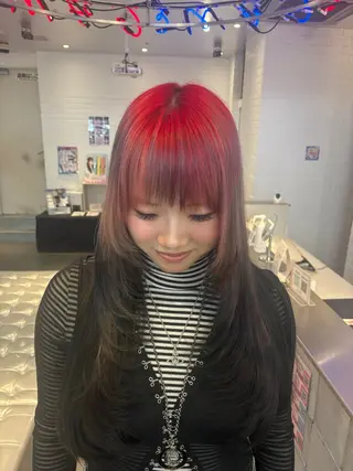 ミディアム カラー ハイトーン×デザイン 🪽🫧HIKARIのヘアスタイル