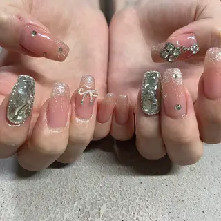 ネイル clocln / Suzukaのネイルデザイン