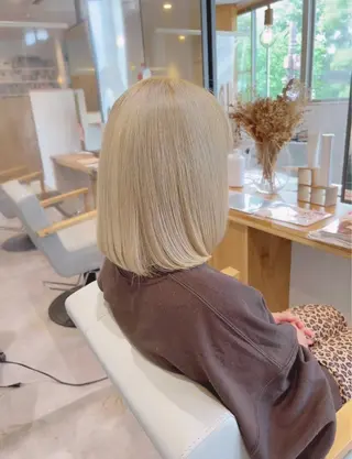 ミディアム エクシア ニシキタのヘアスタイル