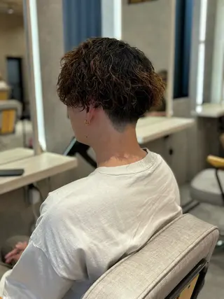 ショート パーマ メンズ 長谷川 湧のヘアスタイル